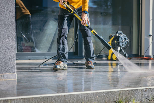 Best Patio and Deck Pressure Washing  in Vista Santa Rosa, CA